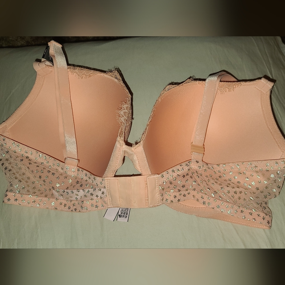 Victoria Secret Bra 38D